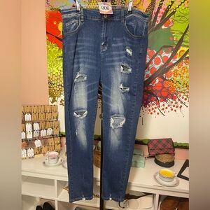 Men's Distressed Blue Jeans